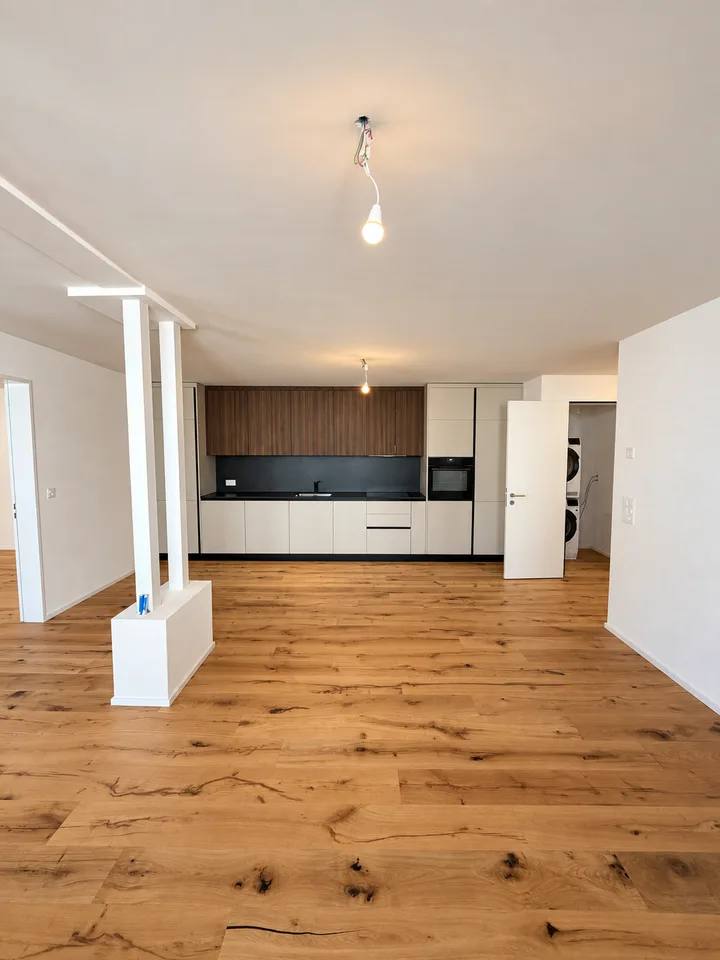 Appartement moderne 3.5 pièces dans un immeuble neuf à Glarus – disponible immédiatement ! – photo 6 sur 12