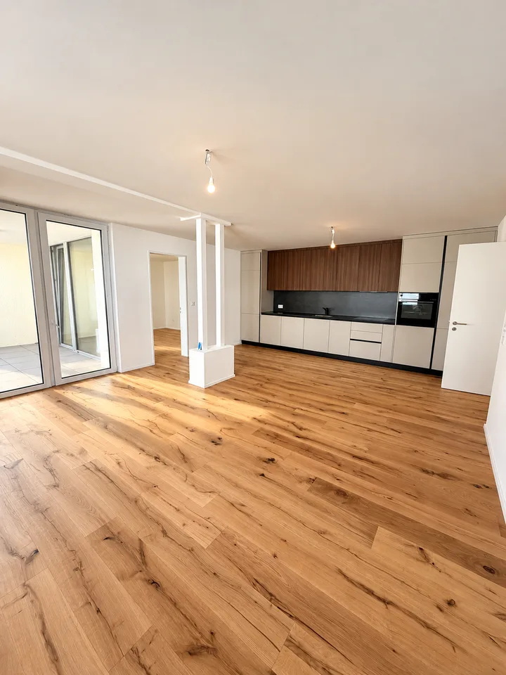 Appartement moderne 3.5 pièces dans un immeuble neuf à Glarus – disponible immédiatement ! – photo 7 sur 12
