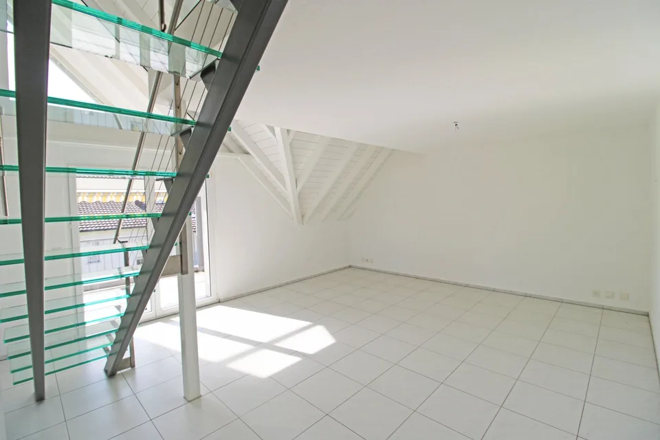 Un véritable joyau résidentiel, spacieux appartement maisonnette de 5,5 pièces à louer à Herzogenbuchsee – photo 7 sur 24