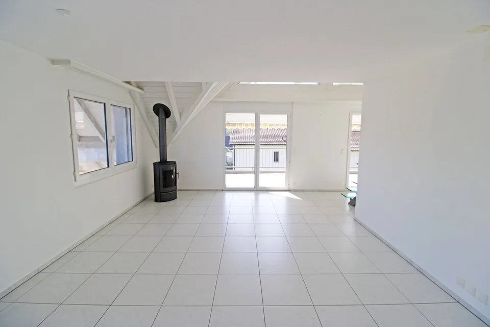 Un véritable joyau résidentiel, spacieux appartement maisonnette de 5,5 pièces à louer à Herzogenbuchsee – photo 5 sur 24
