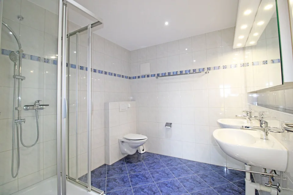 Un véritable joyau résidentiel, spacieux appartement maisonnette de 5,5 pièces à louer à Herzogenbuchsee – photo 17 sur 24