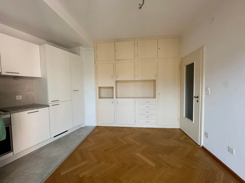 4 locaux dans la Via Cattedrale, zone piétonne Lugano – photo 2 sur 4