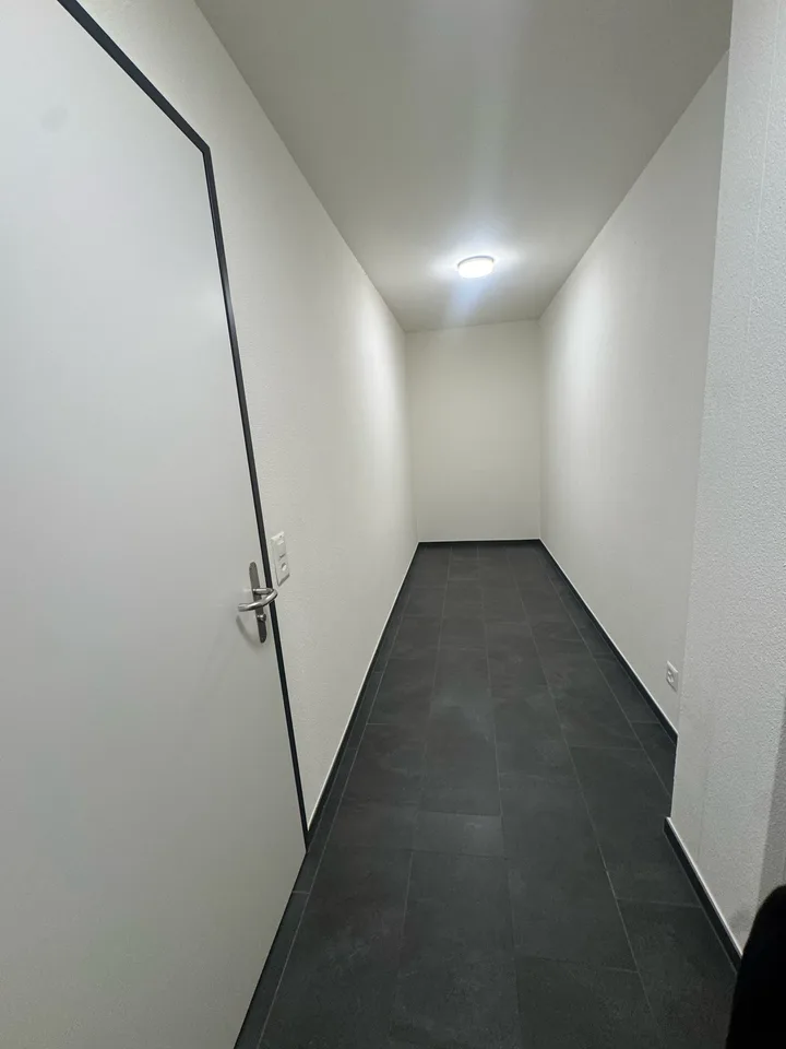 Charmante 3.5-Zimmer-Terrassenwohnung im Erdgeschoss in Zürich-Oerlikon – Foto 10 von 12