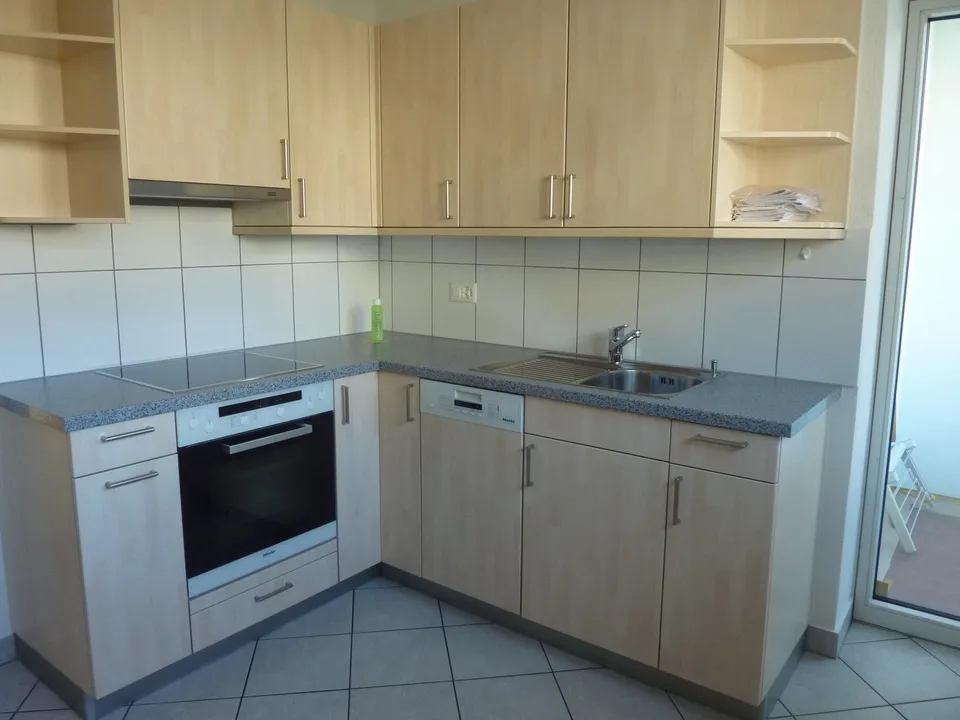 Helle 2.5-Zimmerwohnung mit grossem Balkon und Aussicht in Solothurn – Foto 4 von 7