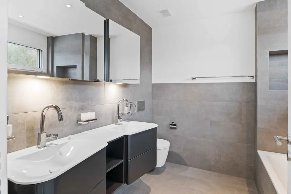 APPARTAMENTO ATTICO ESCLUSIVO A BADEN - A SOLI 30 MINUTI DA HB-ZURICH – foto 6 di 7