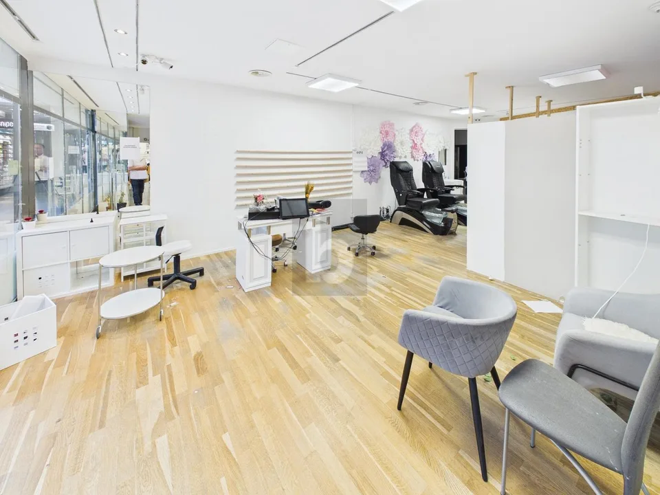 BEFRISTET UND FLEXIBEL FÜR 10 MONATE (POP-UP) – Foto 3 von 6