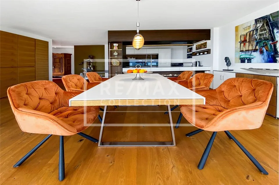 Appartamento di terrazza esclusivo e lussuosamente arredato con area esterna fantastica e vista da sogno – foto 8 di 13