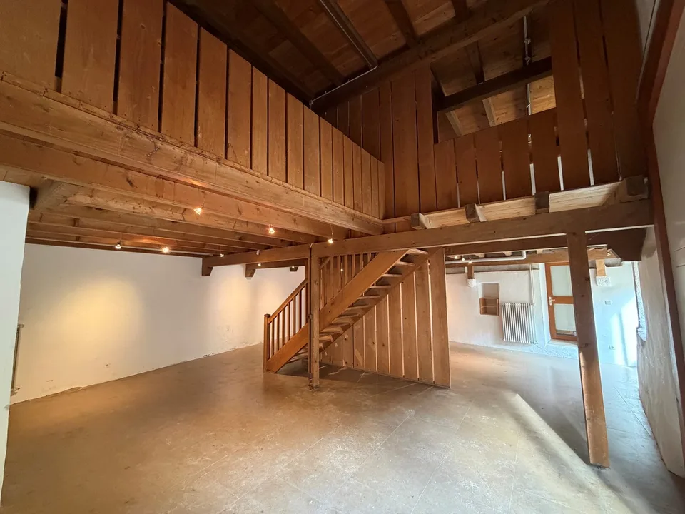 Galerie/Ort/Atelier – Foto 3 von 16