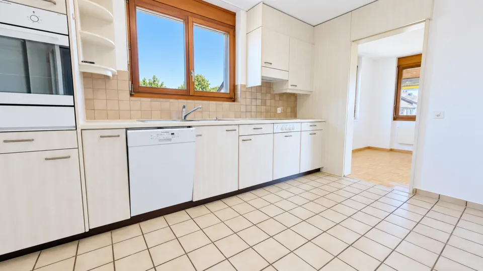 Grosse Sanierte 5.0 Wohnung mit grossen Spielplatz – Foto 11 von 21