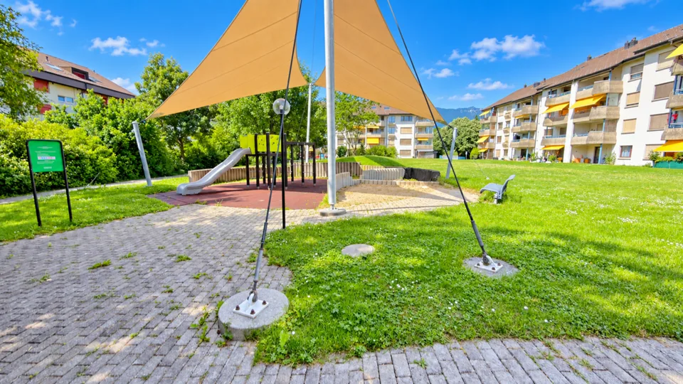 Grosse Sanierte 5.0 Wohnung mit grossen Spielplatz – Foto 19 von 21