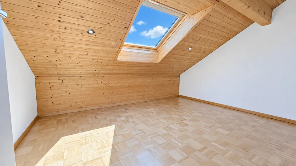 Grosse Sanierte 5.0 Wohnung mit grossen Spielplatz – Foto 8 von 21