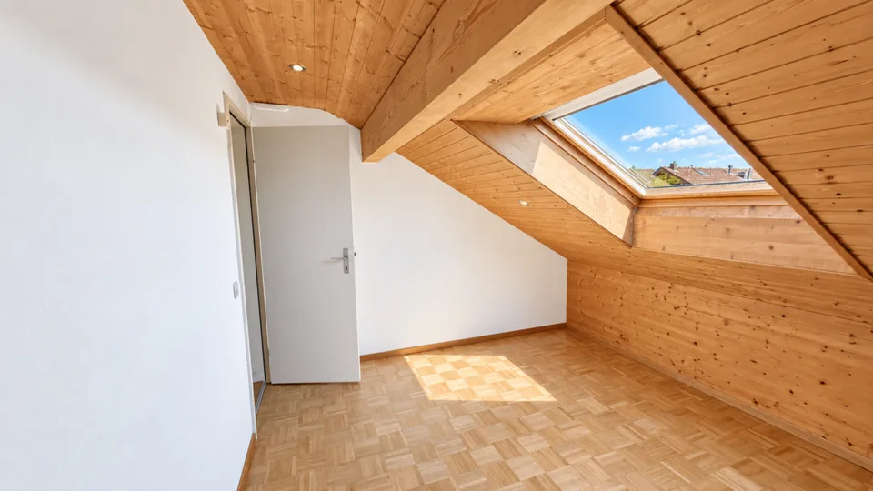 Grosse Sanierte 5.0 Wohnung mit grossen Spielplatz – Foto 7 von 21