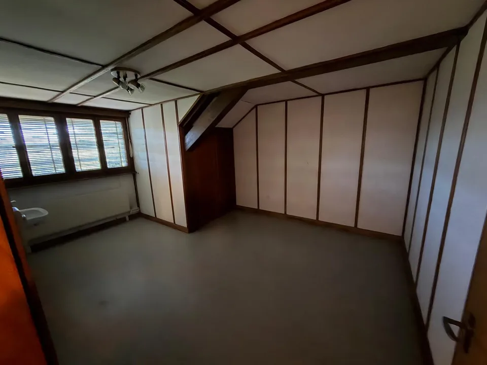 Ehemaliges Ärztehaus mit Bauland – 2’736 m² mit Entwicklungspotenzial in Triengen – Foto 12 von 18