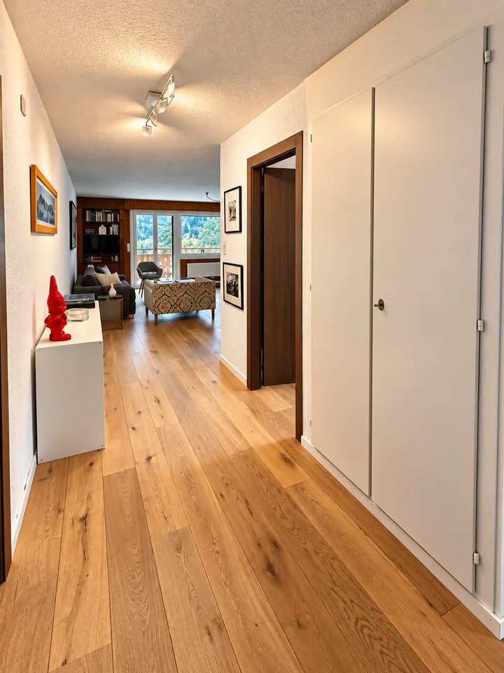 Seltenes, prächtiges 4 1/2-Zimmer-Apartment mit Renovierung und atemberaubendem Blick – Foto 8 von 13