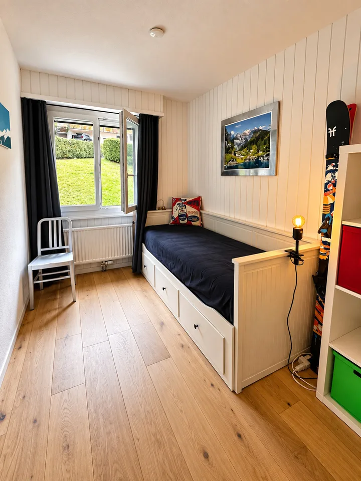 Seltenes, prächtiges 4 1/2-Zimmer-Apartment mit Renovierung und atemberaubendem Blick – Foto 12 von 13