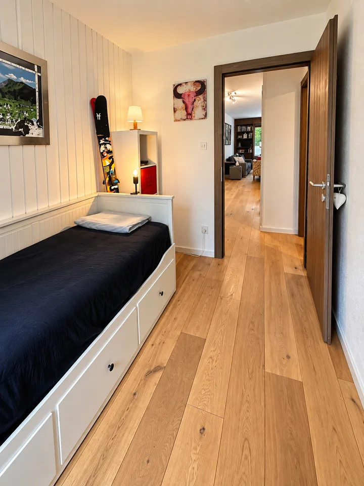 Seltenes, prächtiges 4 1/2-Zimmer-Apartment mit Renovierung und atemberaubendem Blick – Foto 11 von 13