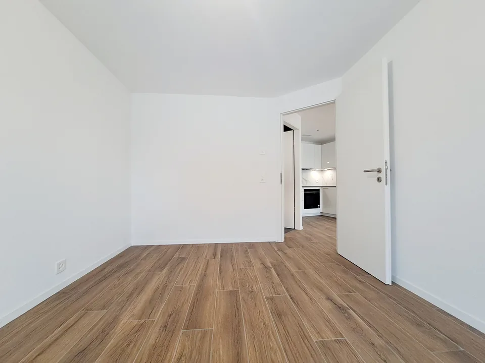 CHAVORNAY 2, 2.5 pièces neuf avec terrasse et jardin privatif – photo 3 sur 7