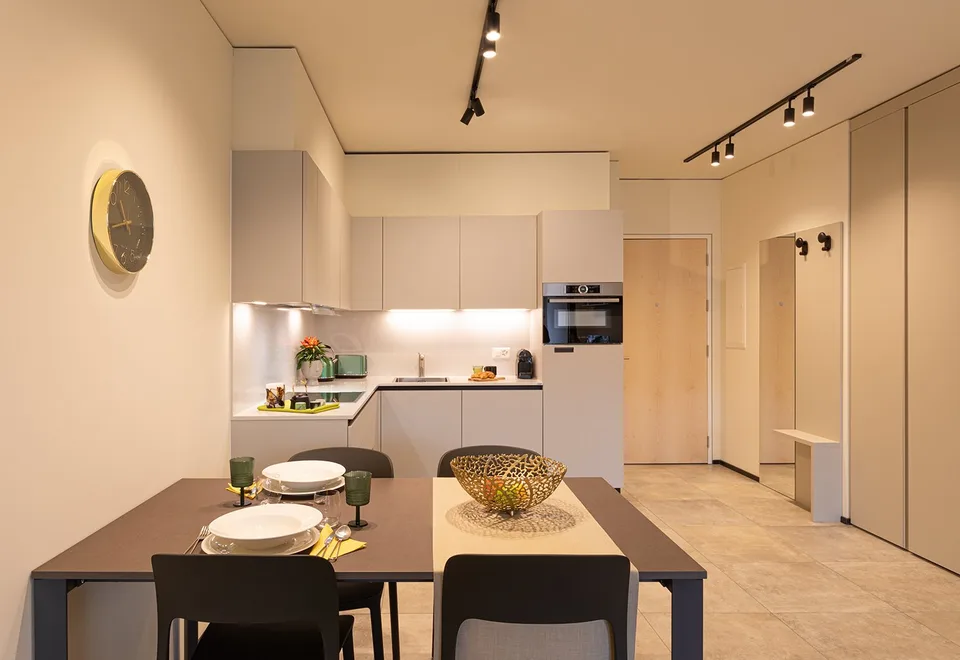 LUGANO CENTRE - APPARTMENT 2,5 PIÈCES À LOUER AVEC TERRASSE (ref. 103) – photo 2 sur 16