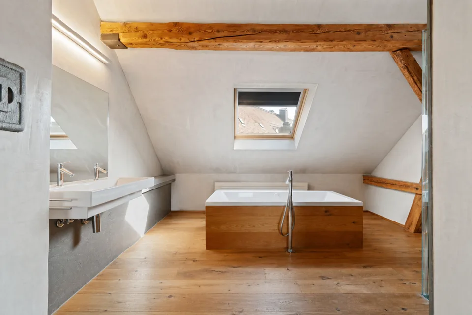 2.5-Zi.-Attikawohnung mit Dachterrasse - Kreis 4 – Foto 15 von 24