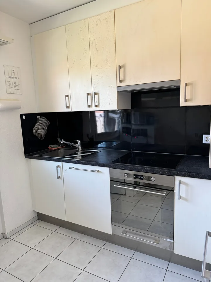 Charmant appartement 3 pièces avec balcon à Witterswil – photo 5 sur 12