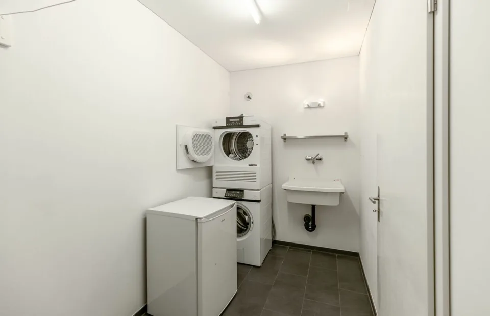 Casa a terrazza spaziosa in vendita, 4,5 locali, 35 metri di lunghezza. Al Bleicheliweg 2, 9055 Bühler bei Teufen, con vista panoramica su prati e boschi. A soli 2 minuti a piedi dalla stazione! – foto 12 di 16