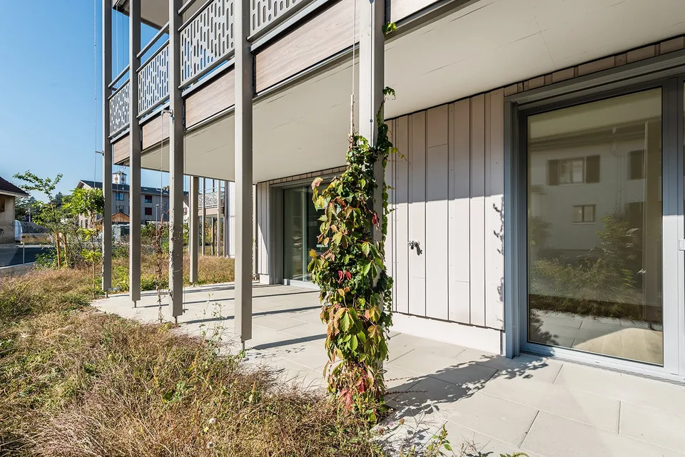Construction neuve Minergie-P au centre du village – appartement 4,5 pièces avec espace de séjour ou grand balcon – photo 13 sur 26