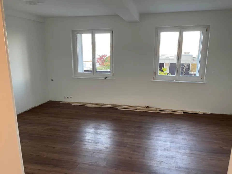 Appartamento di 3 camere vicino alla stazione ferroviaria con vista sul lago – foto 5 di 13