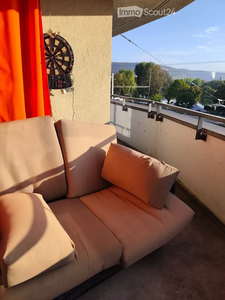 Möblierte 2.5-Zimmer-Wohnung Dietikon CHF 1'890 inkl. NK – Foto 2 von 5