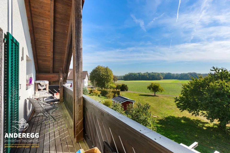 Sonniges EFH mit Einliegerwohnung und unverbaubarem Alpenpanorama – Foto 12 von 13