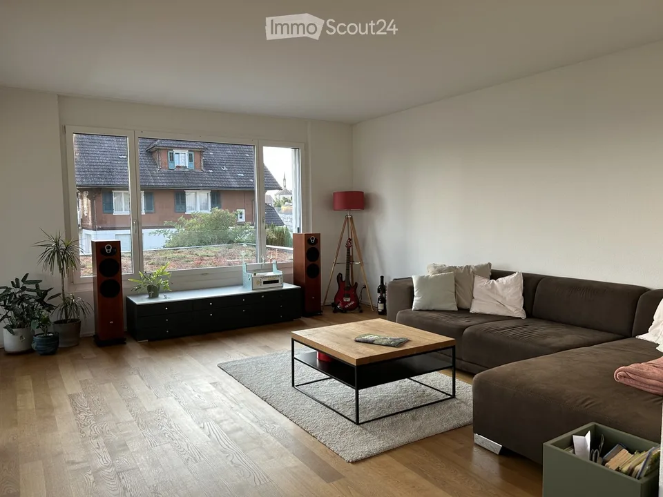 Grosszügiges Zimmer in 5.5-Zimmer-Wohnung in Ruswil – Foto 5 von 5