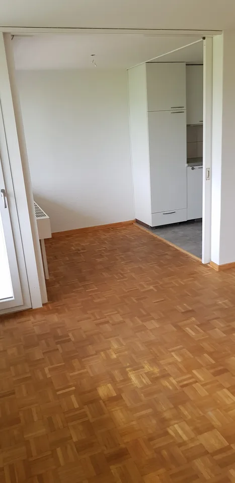 Appartamento attraente e luminoso di 3,5 locali in una posizione tranquilla a Worb! – foto 2 di 6