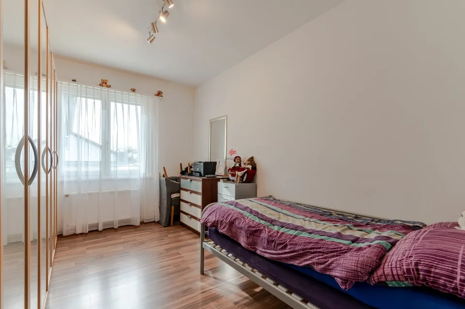 6.5 Zimmer Einfamilienhaus in Wilchingen – Foto 9 von 13