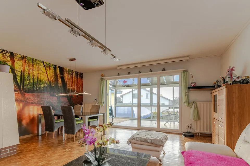 6.5 Zimmer Einfamilienhaus in Wilchingen – Foto 8 von 13