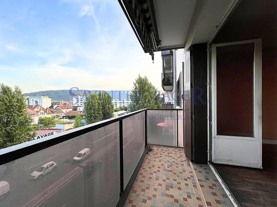 ANNECY - APPARTEMENT À RÉNOVER - BALCON, LOGGIA, CAVE, PARKING. – Foto 11 von 11