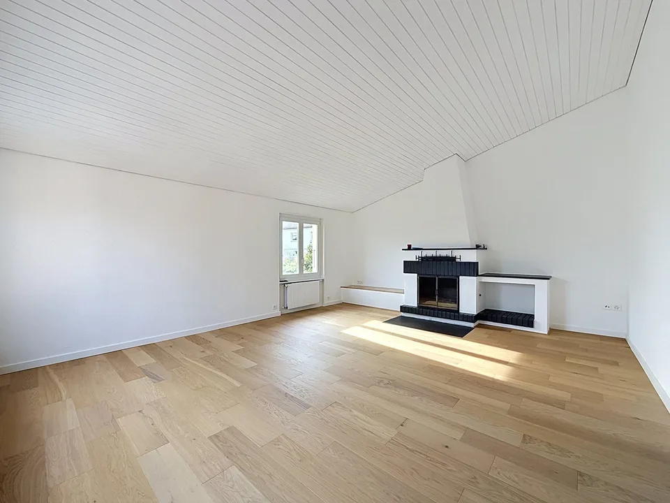 Vollständig renovierte Familienvilla am Rande der Weinberge – Foto 3 von 18
