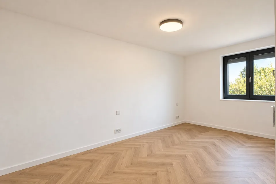Esclusivo attico con splendida vista lago a Paradiso – foto 5 di 12