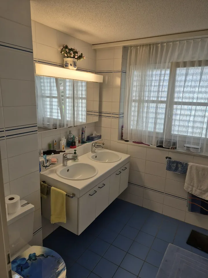 Appartamento accogliente di 4 locali con balcone e garage a Gümligen – foto 13 di 13