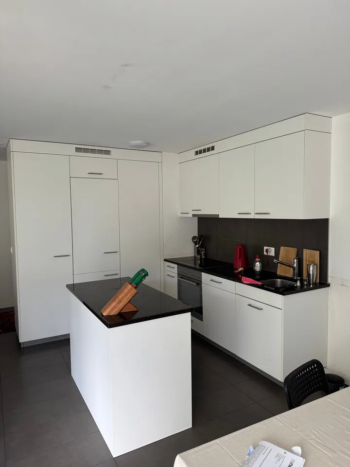 À louer, un bel appartement de 2 pièces 1/2, en plein coeur de Sierre ! – photo 4 sur 12