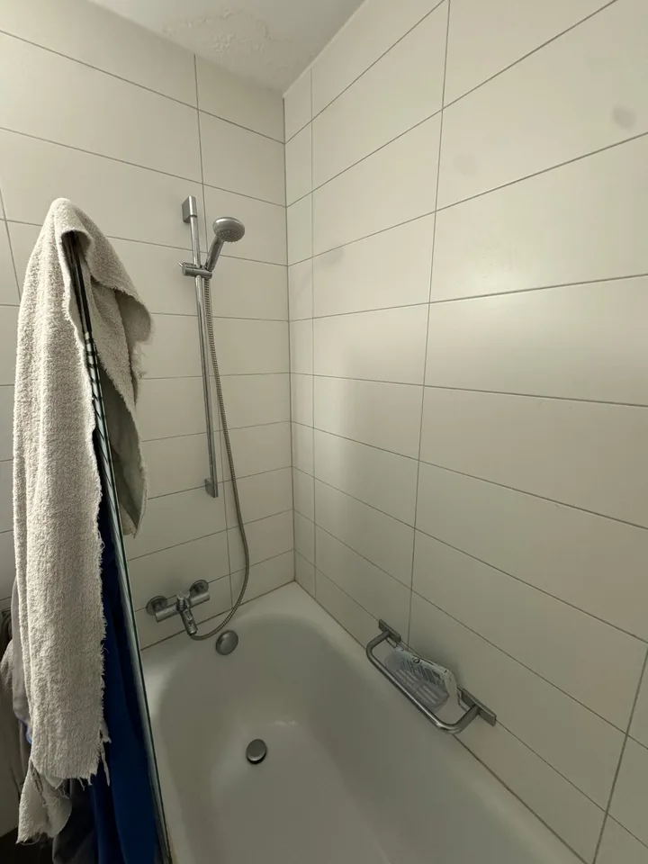 À louer, un bel appartement de 2 pièces 1/2, en plein coeur de Sierre ! – photo 9 sur 12