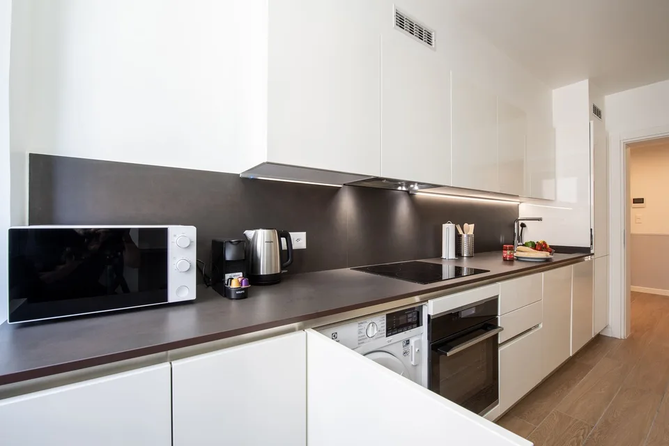 Affitto flessibile da 1 mese — Appartamento arredato di 2,5 locali con balcone a Lugano – foto 13 di 15