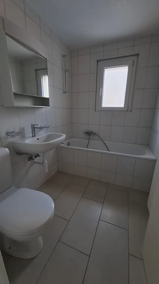Charmant appartement de 3.5 pièces au rez-de-chaussée ? Environneme... – photo 7 sur 9
