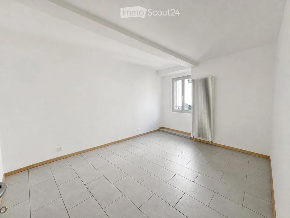 Gemütliche 2.5-Zimmer-Wohnung im Zentrum von Sonvico – Foto 3 von 5