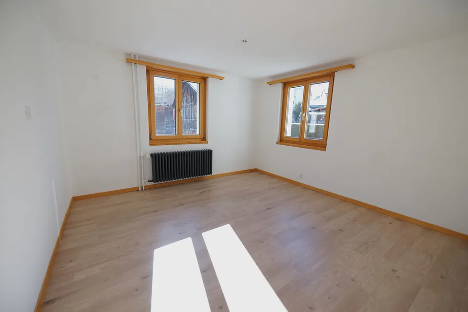 Appartamento rustico 5.5 locali a Disentis/Mustér – foto 4 di 12