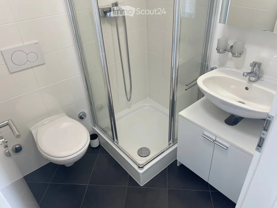 3-Zimmer-Wohnung, 2 Badezimmer, Zentrum Plainpalais – Foto 4 von 5