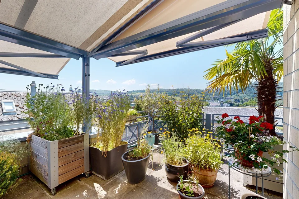 Appartamento a Mansarda 3.5 Locali con Vista Panoramica – foto 8 di 18