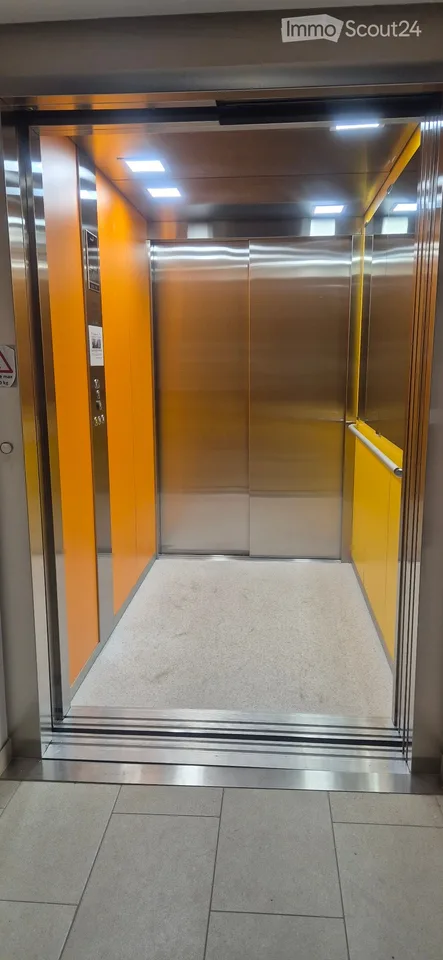 Übernahme des Mietvertrags für ein kommerzielles Lagerlokal – Foto 3 von 3
