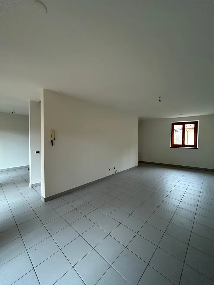 PONTE CAPRIASCA - RENOVIERTE HAUS ZU VERMIETEN IM ORTSKERN – Foto 4 von 14