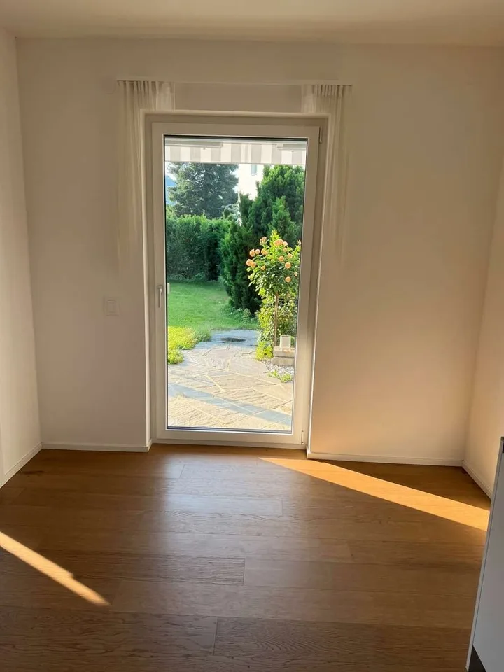 Helles und Modernes 3.5-Zimmer-Wohnung mit eigenem Garten in Pregassona – Foto 5 von 13