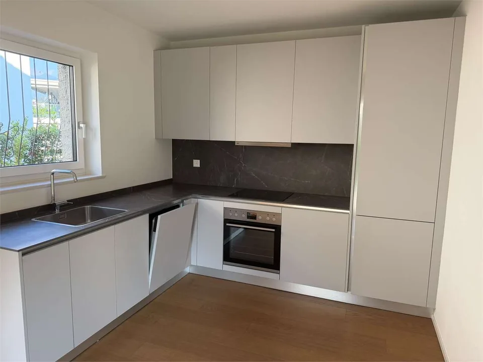 Helles und Modernes 3.5-Zimmer-Wohnung mit eigenem Garten in Pregassona – Foto 4 von 13