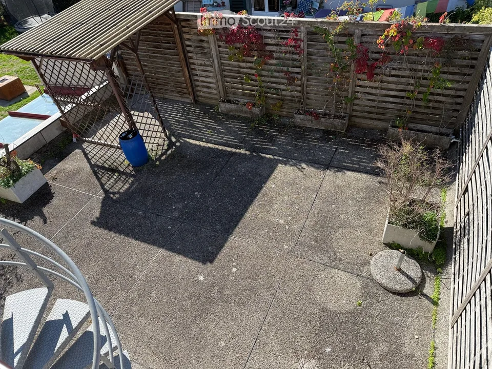 4 Zimmer Wohnung mit Dachterrasse – Foto 5 von 5